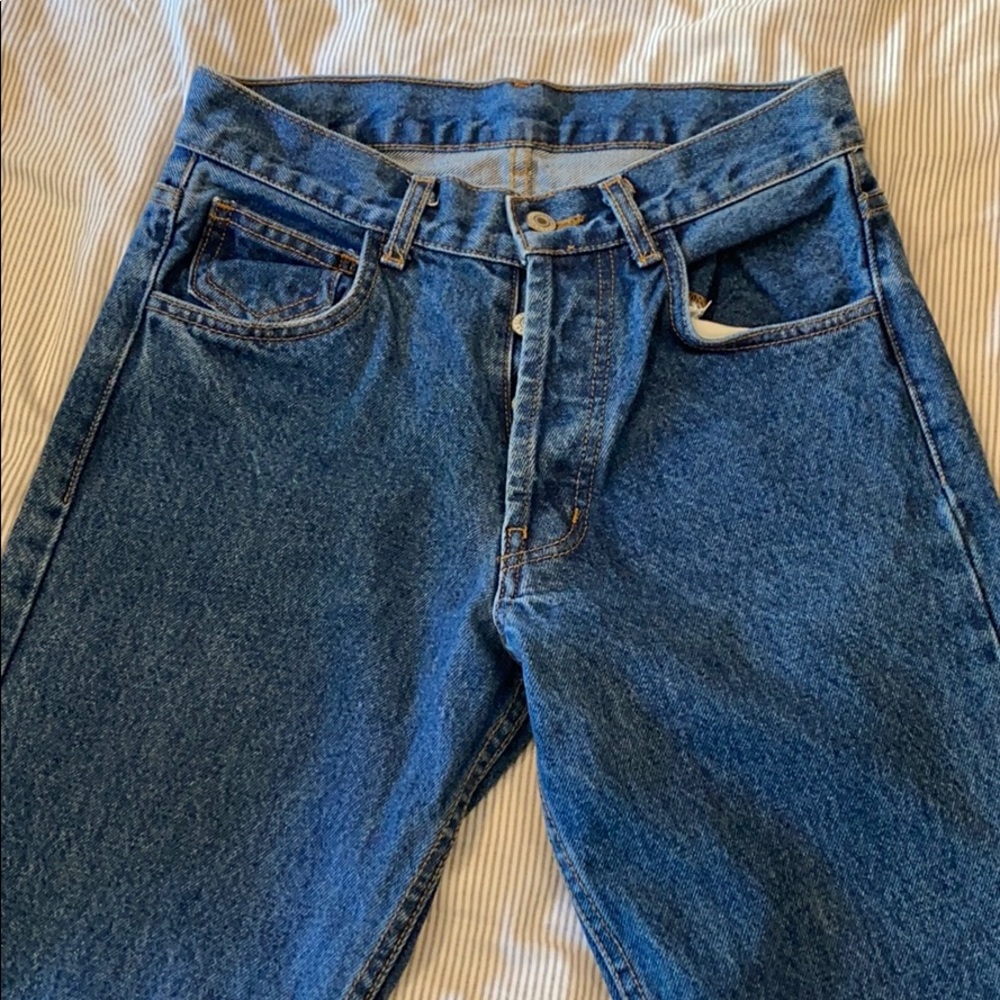 Brandy Melville dark wash straight cut jeans